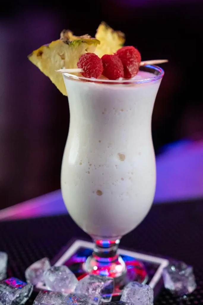 Siete de Copas Mixología Piña Colada