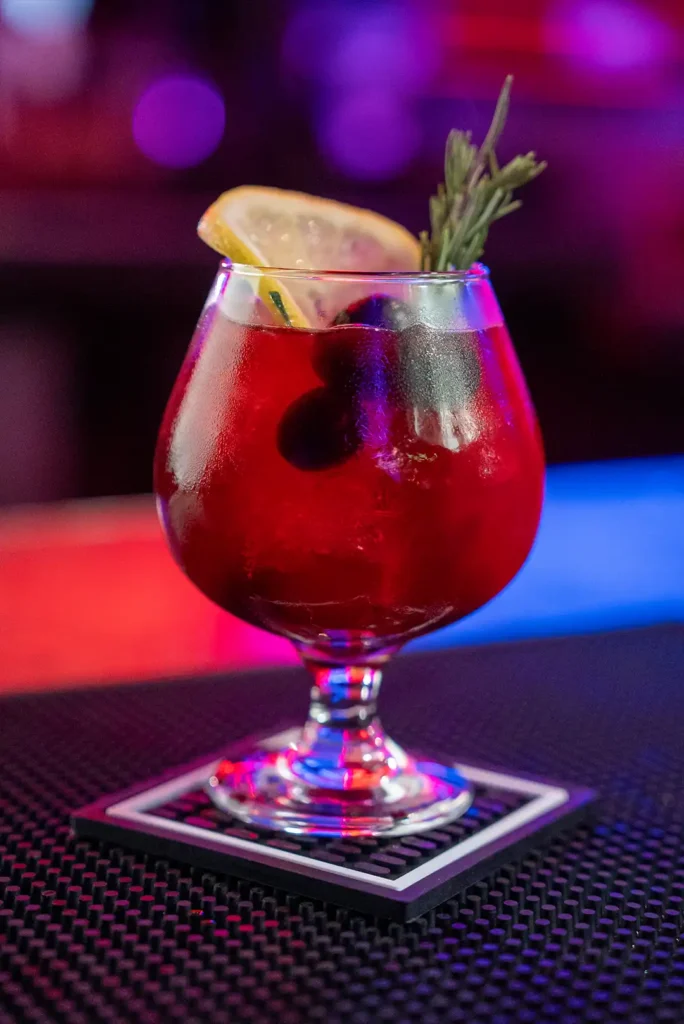 Siete de Copas Mixología Cranberry Crush